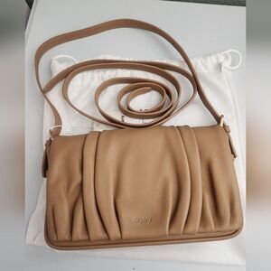 NWT Oryany Tan Leather Pleated Convertible Bag